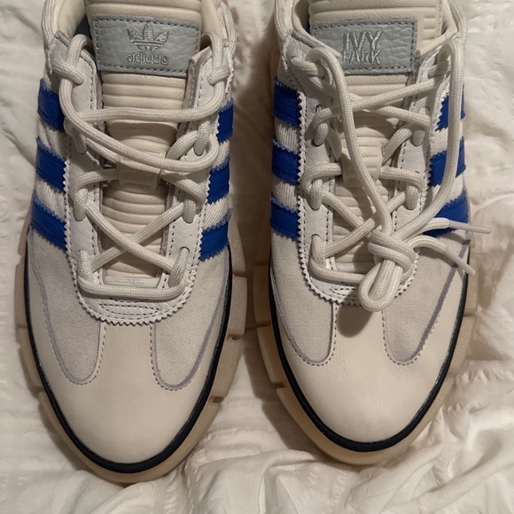 Ivy park x adidas collab sneakers - Picture 4 of 8